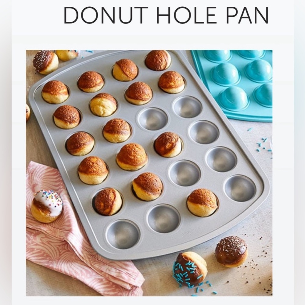 Pampered Chef Donut Hole Pan - 24 holes